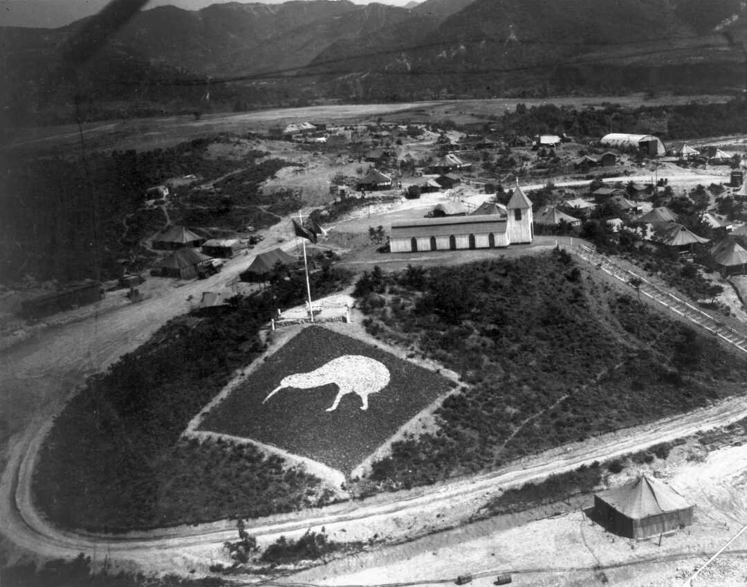 Headquarters of 16 NZ Field Regiment in Korea, with kiwi symbol. 